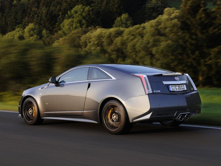  Cadillac CTS-V Coupe Black Diamond 2011 года  (EU) (фото 10 из 14)